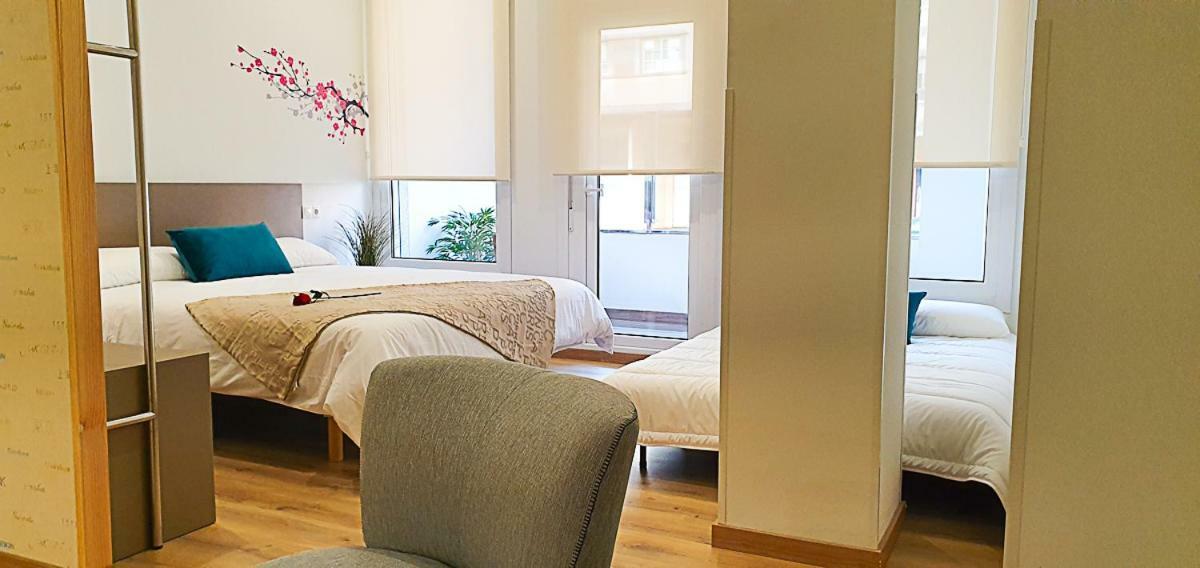 Apartamentos Antares 2 Milladoiro Dış mekan fotoğraf